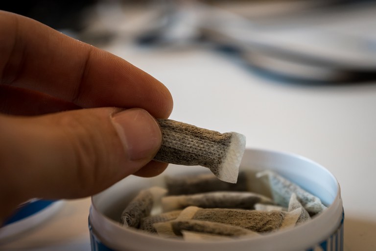 snus.jpg